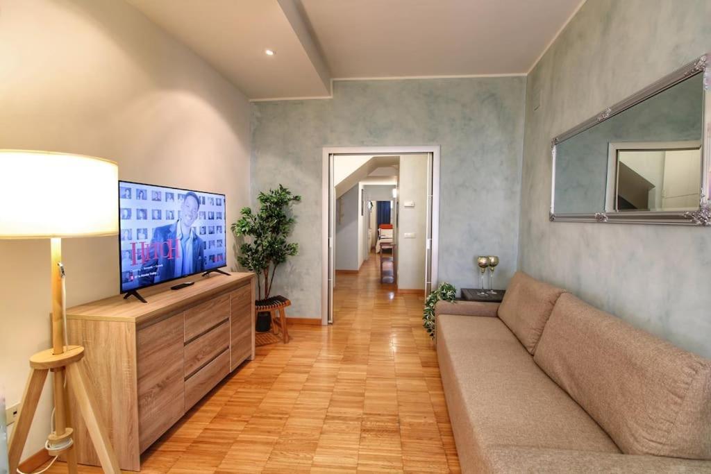 Paglia45 Apartment At Trastevere By Yourhost Rzym Zewnętrze zdjęcie
